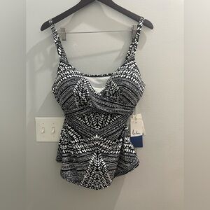 Leilani Black and White Patterned Tankini Top